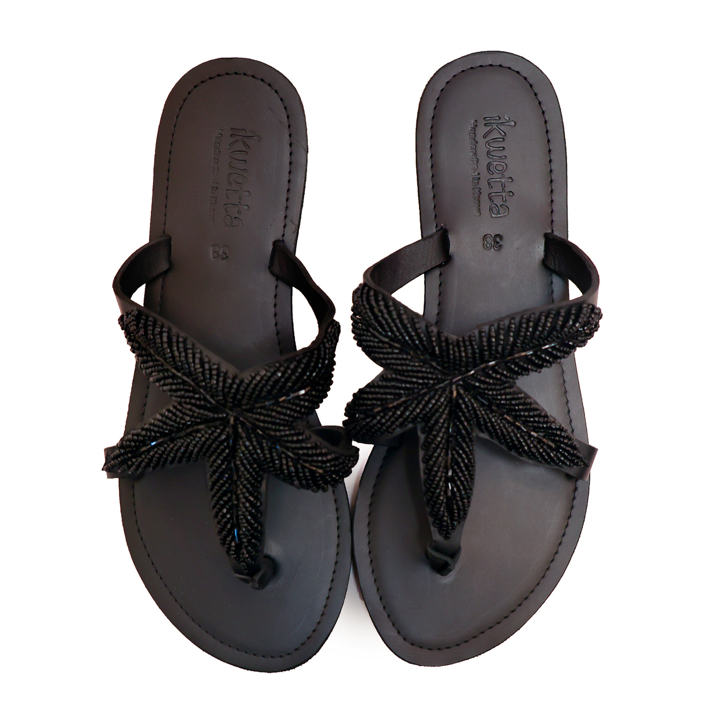 Kaly sandals in in black smooth leather and Maasai beaded upper