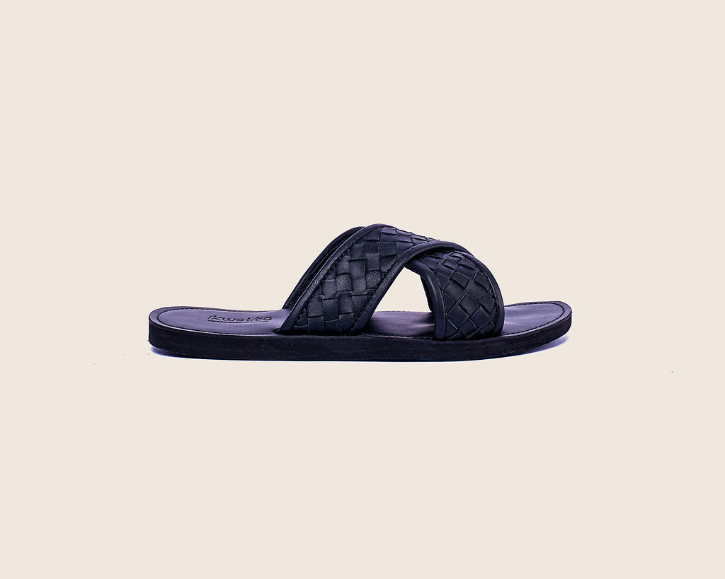 Diego slides in black woven sheep leather and rubber soles