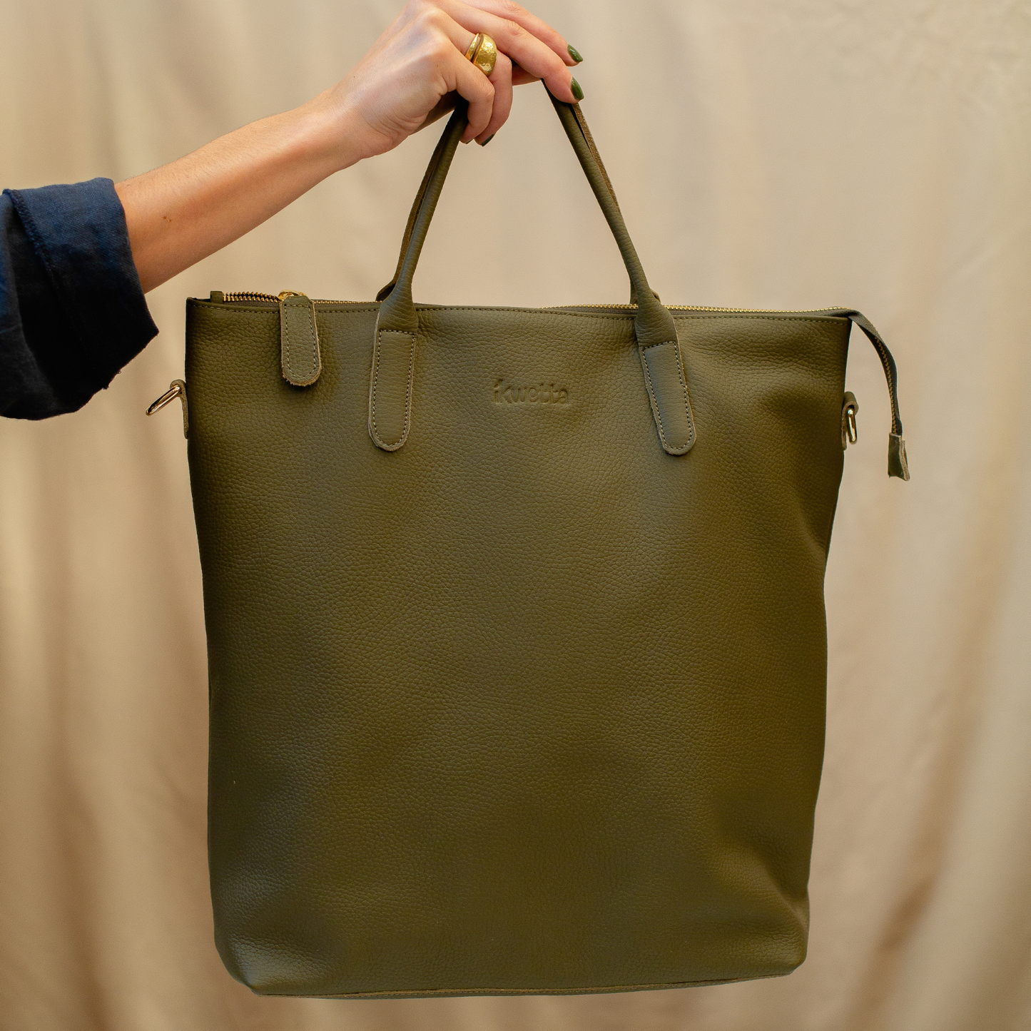 Werk tote in green natural dried milled leather