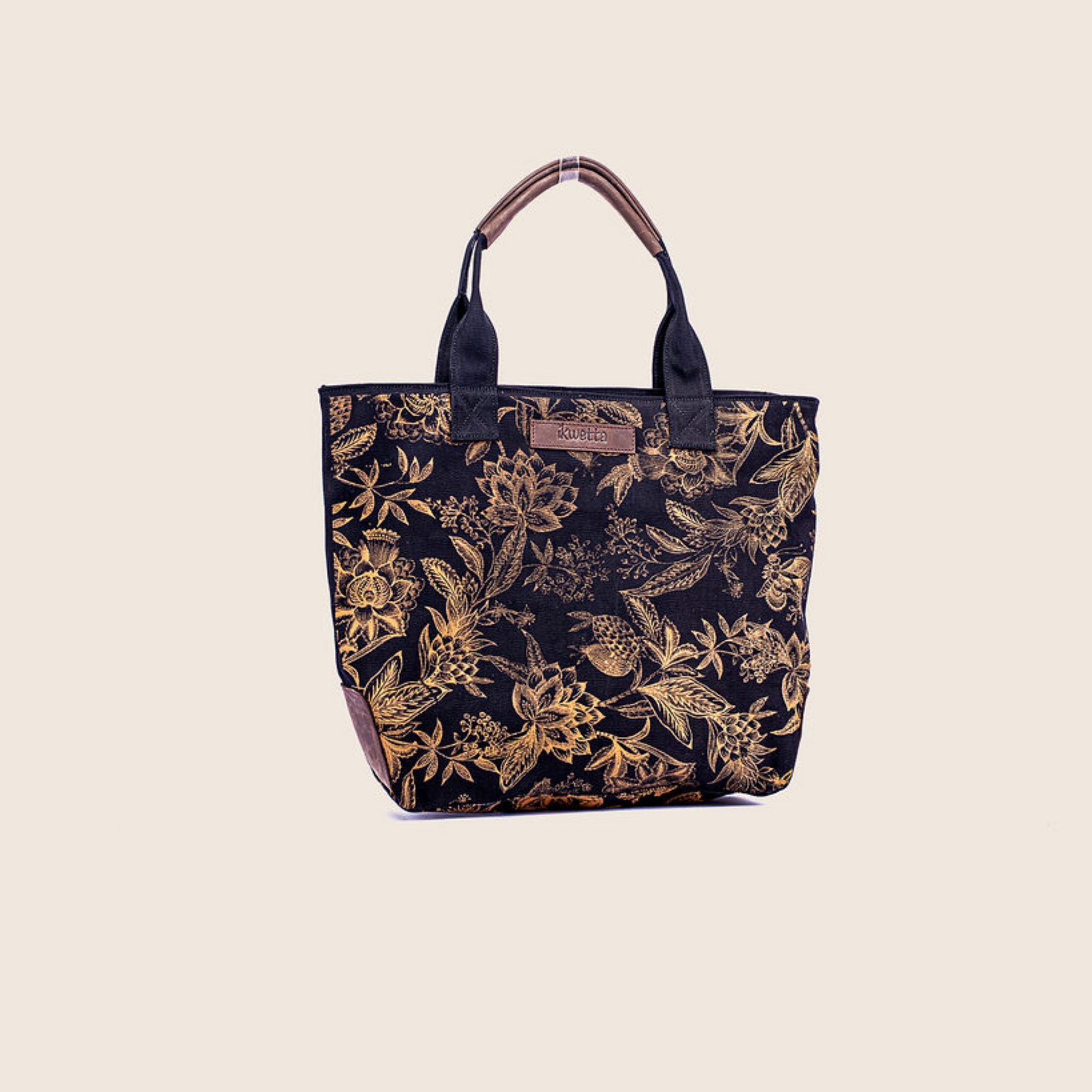 Rue tote bag handcrafted in black canvas and leather 
