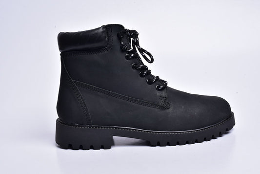 Colorado Boot in Black Nubuck