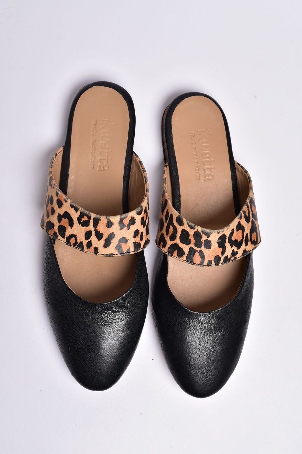 Mira Mule in Black